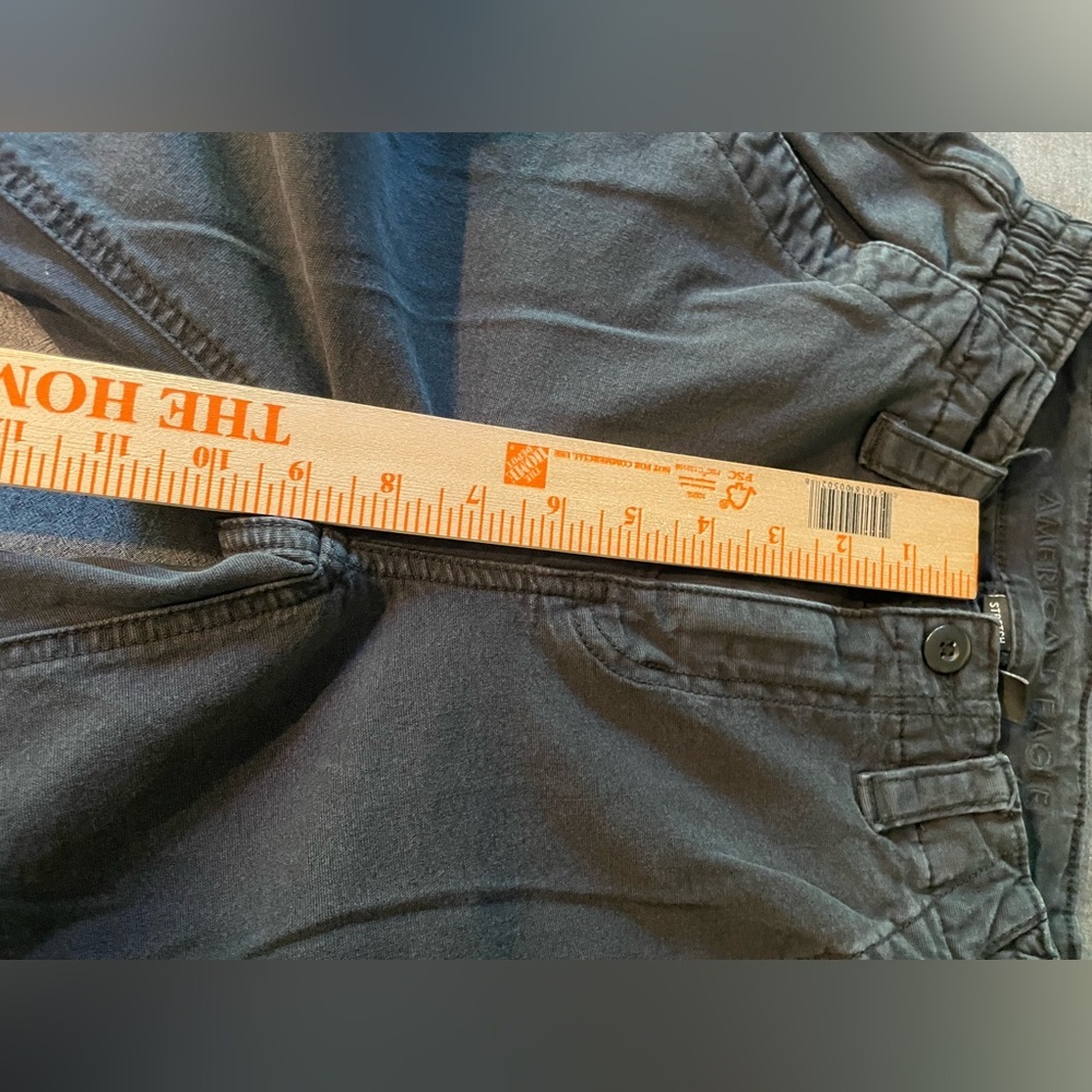 American Eagle Outfitters Black Cargo Pants - Picture 7 of 8